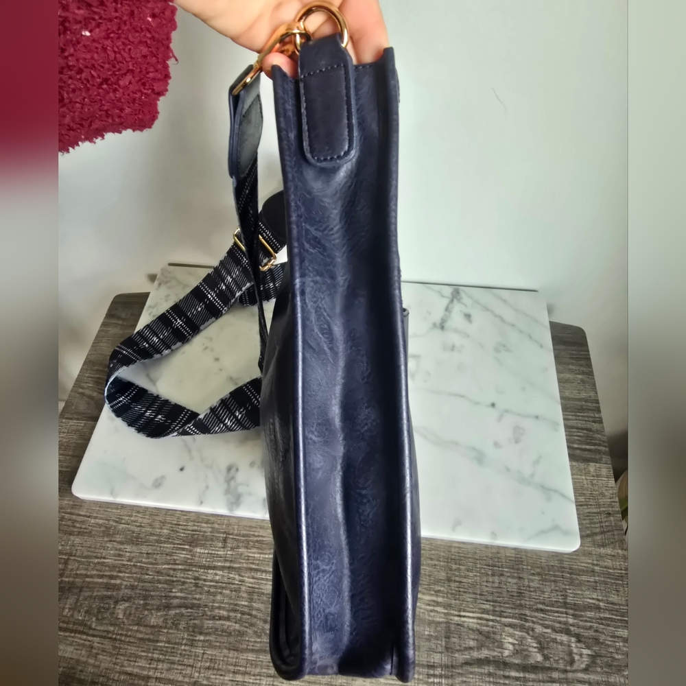 Ah-Dorned, Navy Vegan Leather Plaid Crossbody Strap Classic Messanger Bag Purse - Picture 5 of 10